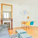 Rent 1 bedroom apartment of 40 m² in Paris