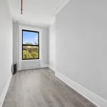 Rent 1 bedroom apartment in Manhattan