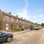 Huur 4 slaapkamer huis van 100 m² in Veldhoven