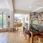 Rent 3 bedroom apartment of 87 m² in Paris