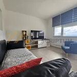 Rent 1 bedroom apartment of 90 m² in Split