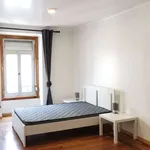 Rent a room in lisbon