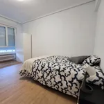 Rent 4 bedroom apartment in Bilbao