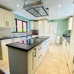 Rent 8 bedroom house in East Midlands