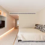 Rent 3 bedroom apartment of 240 m² in Cascais