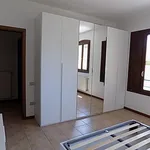 Rent 3 bedroom apartment of 95 m² in Padova