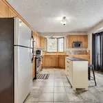 Rent 3 bedroom apartment in Grande Prairie