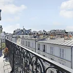 Rent 2 bedroom apartment of 40 m² in paris