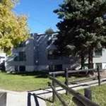 Appartement de 581 m² avec 2 chambre(s) en location à Cochrane