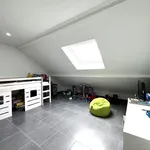 Rent 3 bedroom apartment of 100 m² in Châtelet