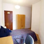 Rent a room in lisbon