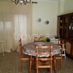 Rent 4 bedroom house of 120 m² in Terracina