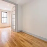 Rent 2 bedroom house in Brooklyn