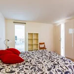 Appartement de 173 m² avec 1 chambre(s) en location à Paris