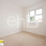 Eastley Crescent, Warwick 
 £1,400 pcm
 
 
 ⓘ
 
 
 
 The monthly or weekly payment required by the landlord. Read our glossary page 
 
 
 , 3 bedrooms , house - semi-detached , to let
 
 
 
 
 
 
 *