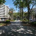 Rent 3 bedroom apartment of 85 m² in Valencia