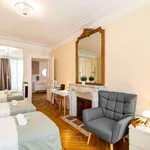 Rent 2 bedroom apartment of 70 m² in paris