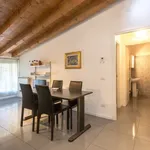 Rent 2 bedroom apartment of 85 m² in milan