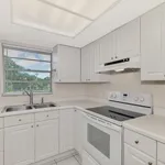 Rent 1 bedroom apartment of 62 m² in Sarasota