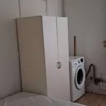 Appartement de 27 m² avec 2 chambre(s) en location à Paris