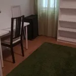 Rent a room in lisbon