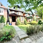 Rent 1 bedroom apartment in Toronto (South Parkdale)