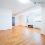 Pronajměte si 3 ložnic/e byt o rozloze 95 m² v Ostrava