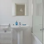 Rent 6 bedroom apartment in lisbon