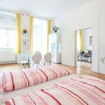 Miete 2 Schlafzimmer wohnung von 721 m² in Vienna