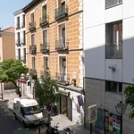 Alquilo 3 dormitorio apartamento de 100 m² en madrid