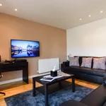 Rent 2 bedroom apartment of 650 m² in Cardiff