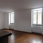 Appartement de 78 m² avec 4 chambre(s) en location à LE CREUSOT