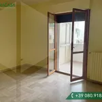 Rent 3 bedroom apartment of 85 m² in Bari