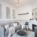 Appartement de 37 m² avec 3 chambre(s) en location à Paris