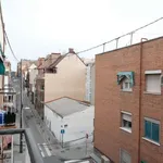 Rent 2 bedroom apartment in madrid