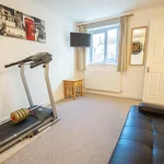 Rent 2 bedroom flat in Stratford-on-Avon