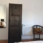 Rent a room of 80 m² in lisbon