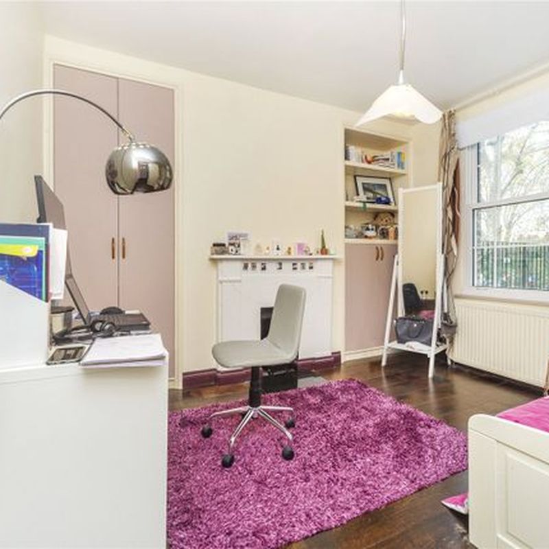 Terraced house to rent in St Martins Close, Camden NW1 New Ifton