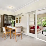 Rent 3 bedroom house in Balwyn North