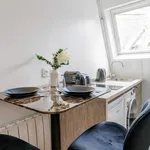 Rent 1 bedroom apartment of 16 m² in Paris