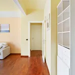 Rent 2 bedroom apartment of 90 m² in Florence