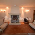 Rent 5 bedroom house of 1 m² in Rome