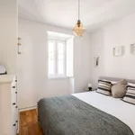 Rent 3 bedroom apartment in lisbon