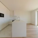 Rent 2 bedroom apartment of 103 m² in Lisbon