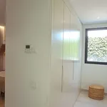 Rent 4 bedroom house of 272 m² in Benahavís