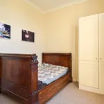 Rent 2 bedroom apartment in St Leonards