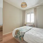 Rent a room of 120 m² in Lisbon