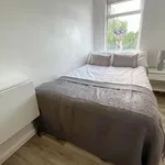 Rent 5 bedroom house in West Midlands