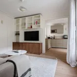 Rent 1 bedroom apartment of 44 m² in paris