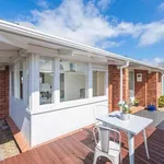 Rent 4 bedroom house in Ōtara-Papatoetoe